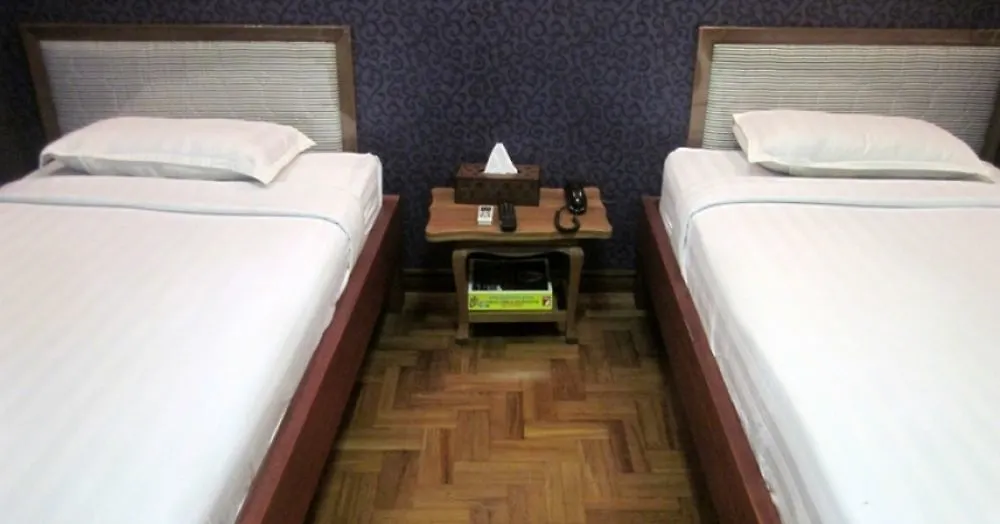 Yaewaddy Motel Yangon