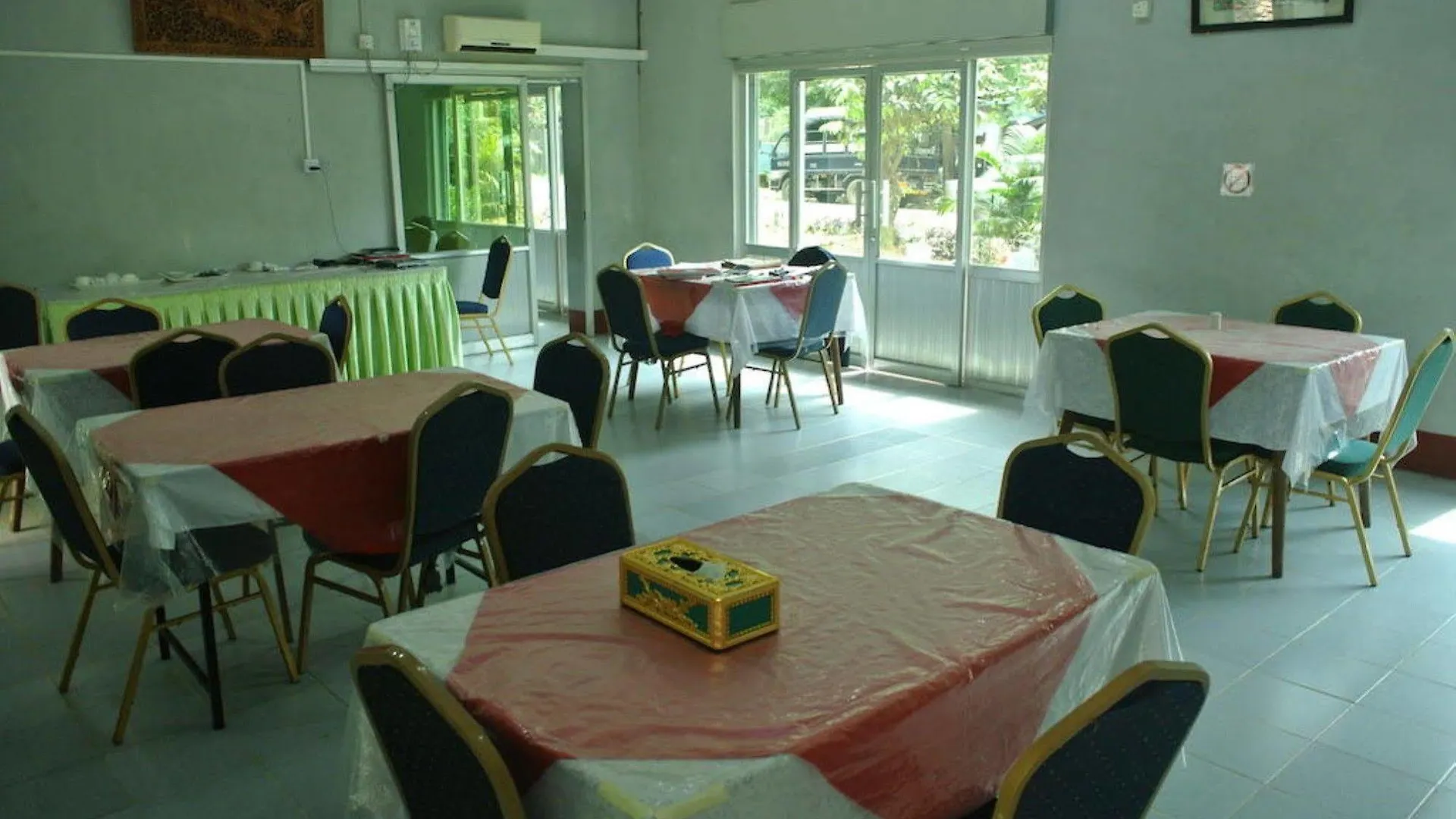 Yaewaddy Motel Yangon 2*,  Myanmar