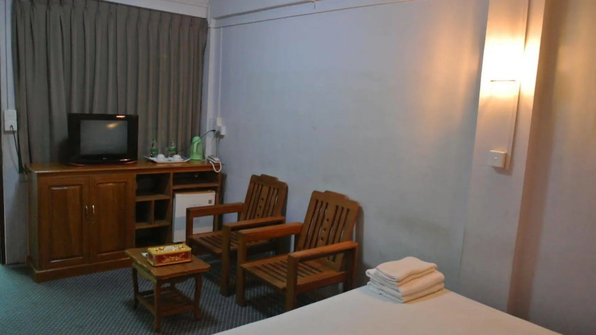 Yaewaddy Motel Yangon 2*,  Myanmar