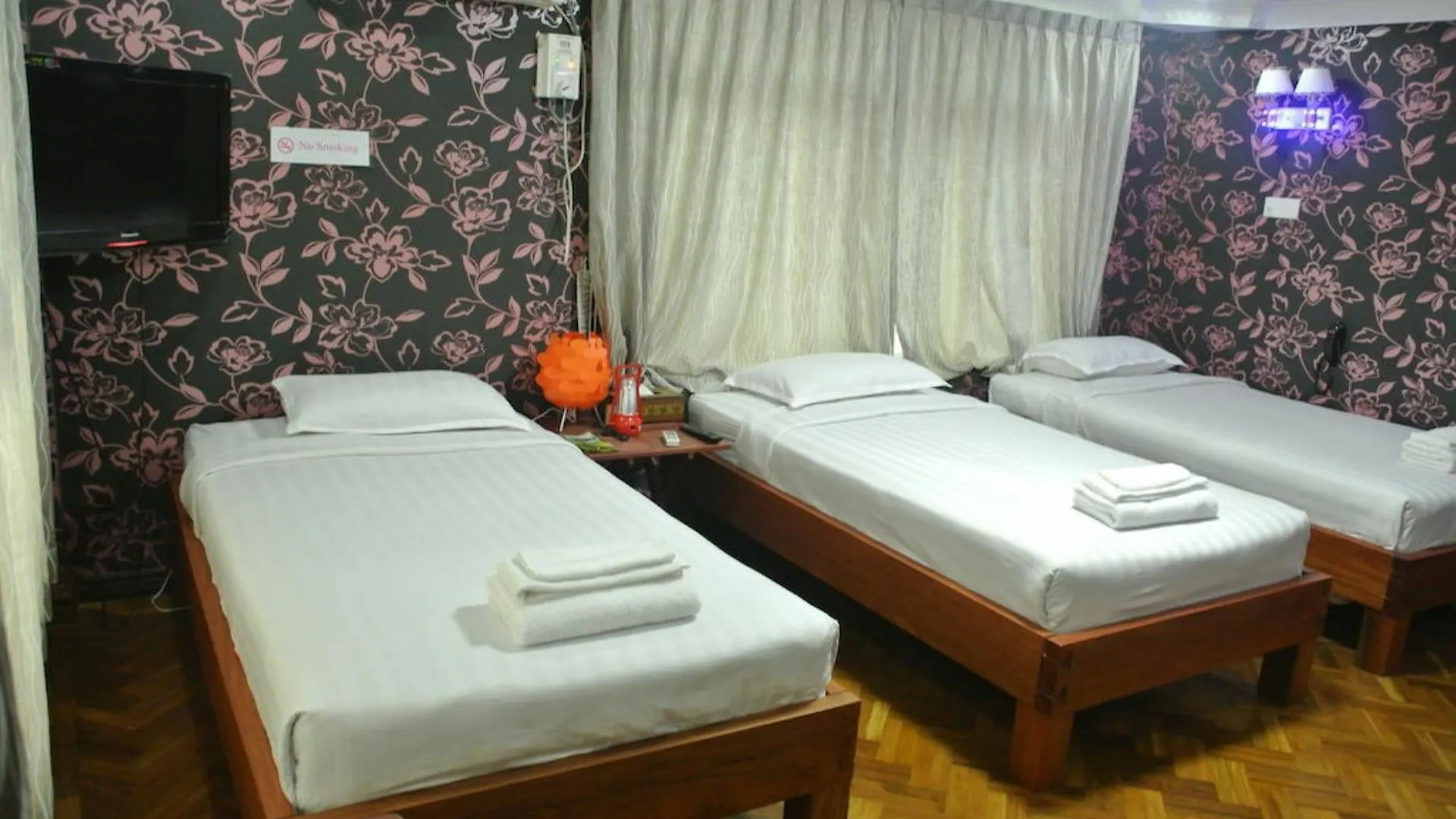 Yaewaddy Motel Yangon
