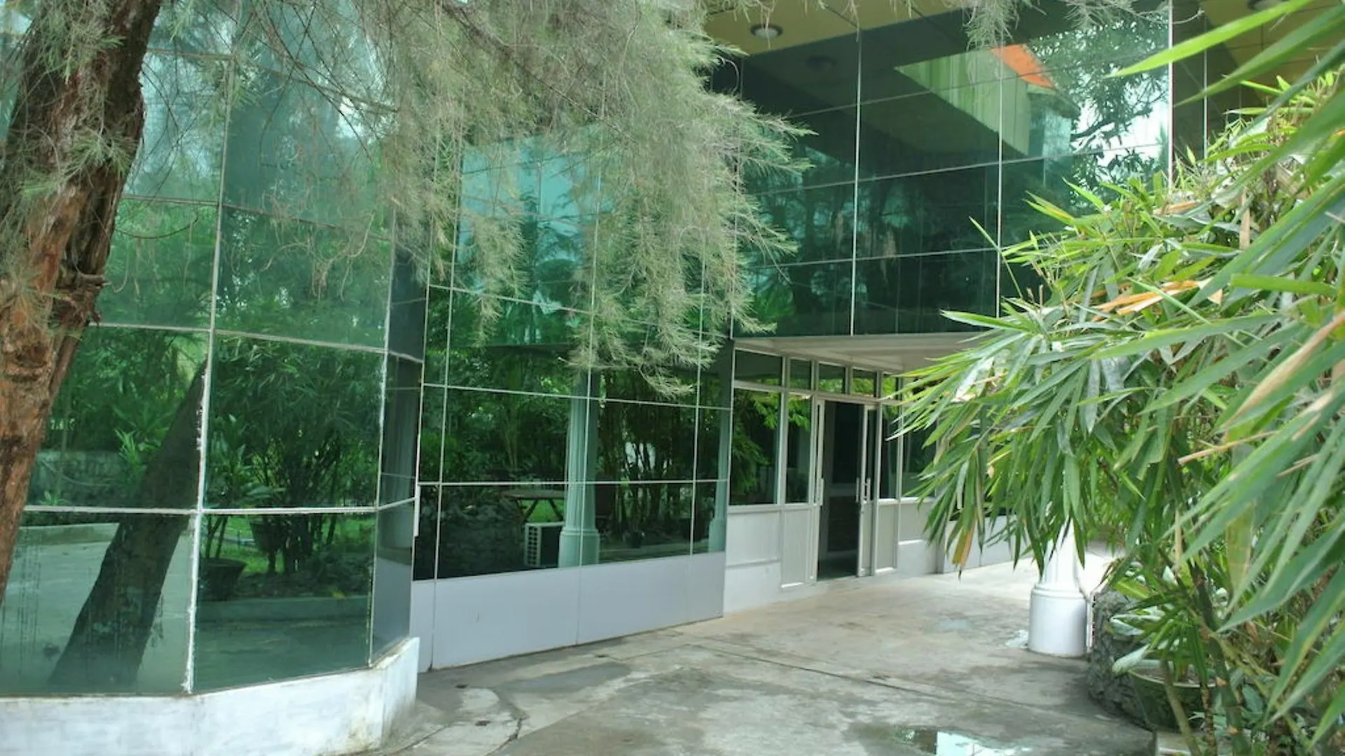 Yaewaddy Motel Yangon Myanmar